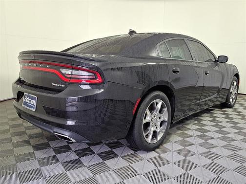 2015 Dodge Charger SXT