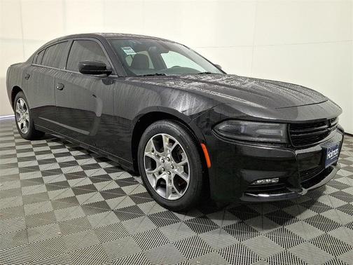 2015 Dodge Charger SXT