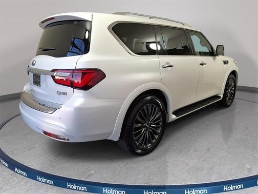 2024 INFINITI QX80 SENSORY
