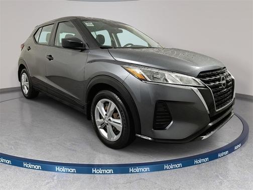 2022 Nissan Kicks S