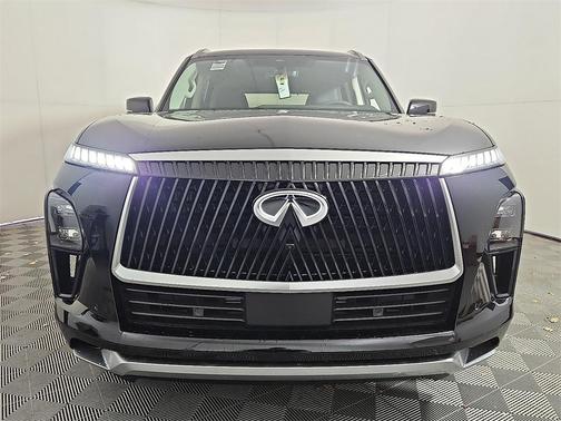 2026 INFINITI QX80 PURE