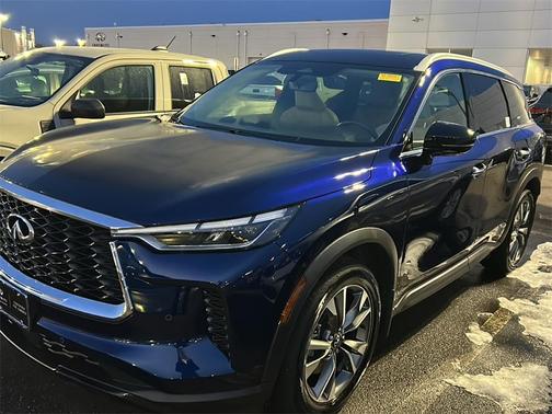 2025 INFINITI QX60 Luxe