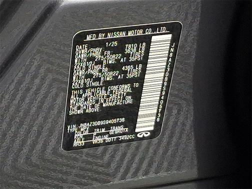 2025 INFINITI QX80 SENSORY