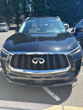 Mineral Black 2023 INFINITI QX60 SENSORY