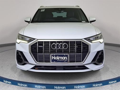 2023 Audi Q3 45 S line Premium