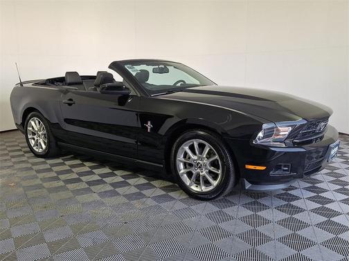 2011 Ford Mustang V6 Premium