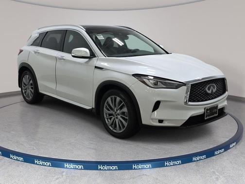 Radiant White 2023 INFINITI QX50 Luxe