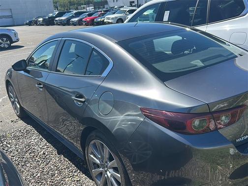 2023 Mazda Mazda3 FWD w/Select Package