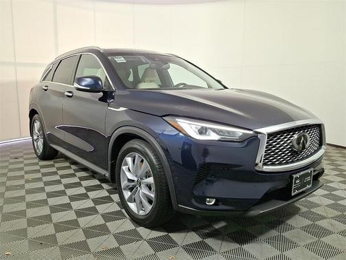 2022 INFINITI QX50 Luxe