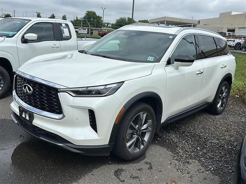 2022 INFINITI QX60 Luxe