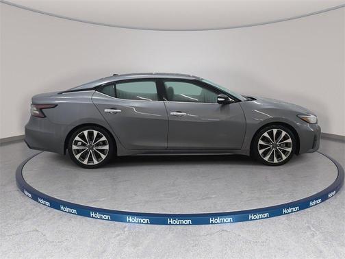 2023 Nissan Maxima Platinum