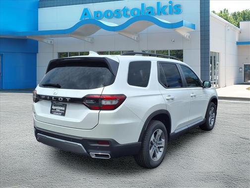 Platinum White Pearl 2026 Honda Pilot EX-L