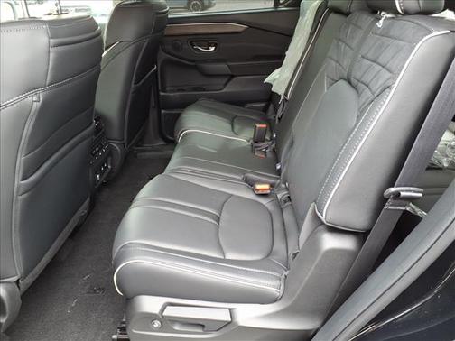 Crystal Black 2026 Honda Pilot Elite