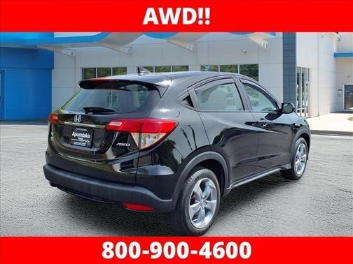 Black 2022 Honda HR-V LX