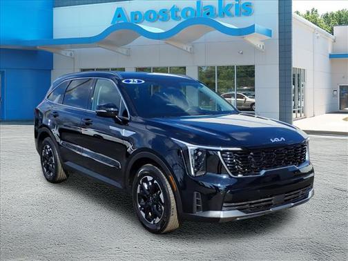 2025 Kia Sorento S