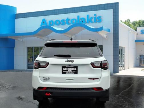 2022 Jeep Compass Trailhawk