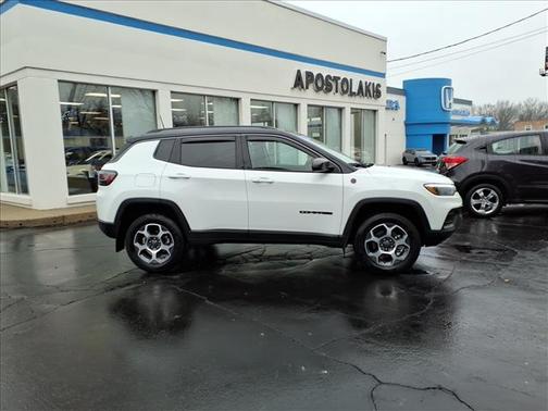 2022 Jeep Compass Trailhawk