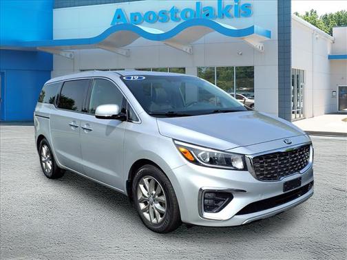 Silver 2019 Kia Sedona EX