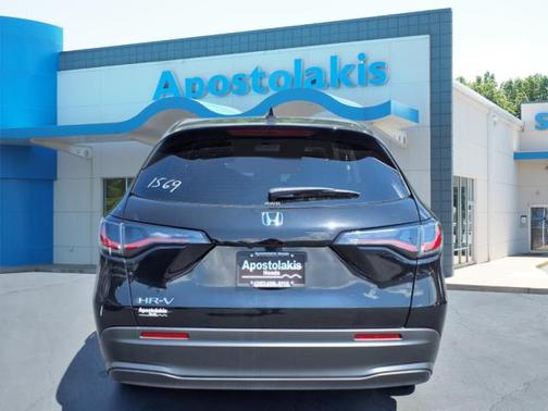 2026 Honda HR-V LX