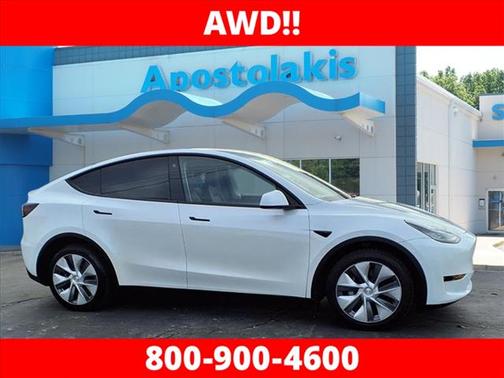 2023 Tesla Model Y Long Range