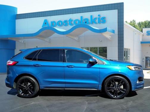 2021 Ford Edge ST