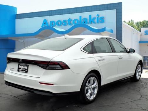 2025 Honda Accord LX