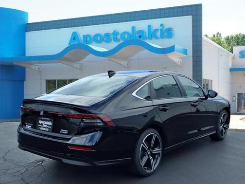 2025 Honda Accord Hybrid Sport