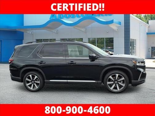 Crystal Black 2024 Honda Pilot Touring