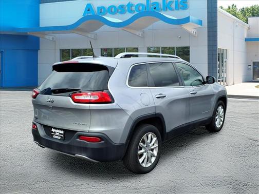 Silver 2016 Jeep Cherokee Limited