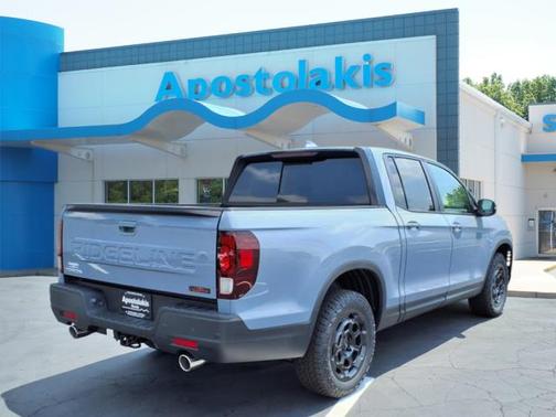 2025 Honda Ridgeline TrailSport+