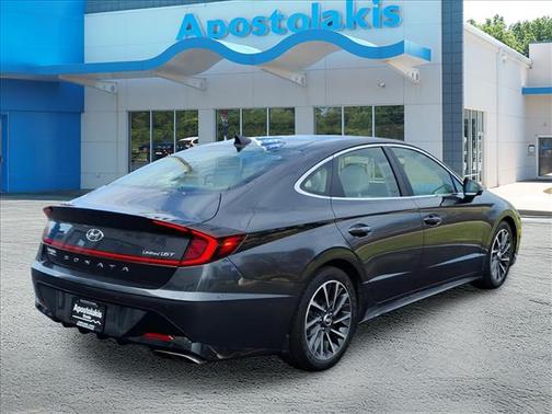 2021 Hyundai SONATA Limited