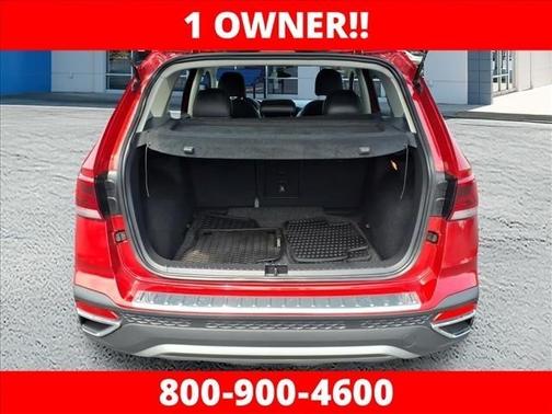 Kings Red 2022 Volkswagen Taos 1.5T SE