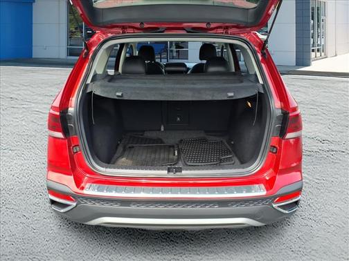 Kings Red 2022 Volkswagen Taos 1.5T SE