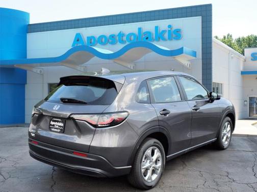 2025 Honda HR-V LX