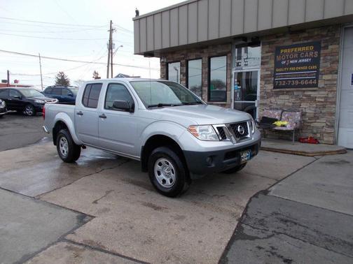 2011 Nissan Frontier S