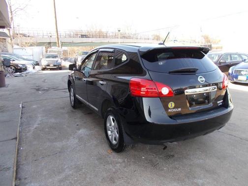 2013 Nissan Rogue S