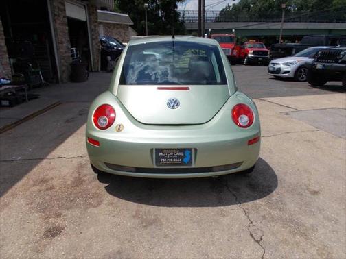 2006 Volkswagen New Beetle 2.5