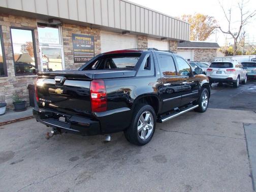 2013 Chevrolet Avalanche LTZ