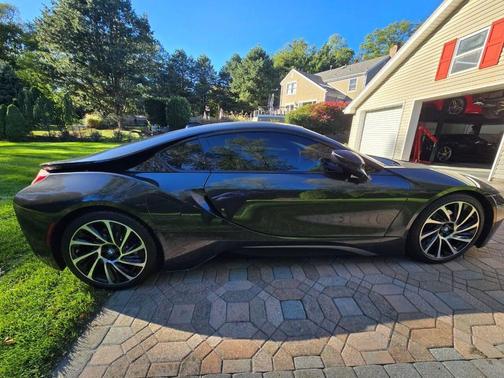 2016 BMW i8 Base AWD 2dr Coupe