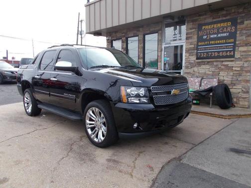 2013 Chevrolet Avalanche LT