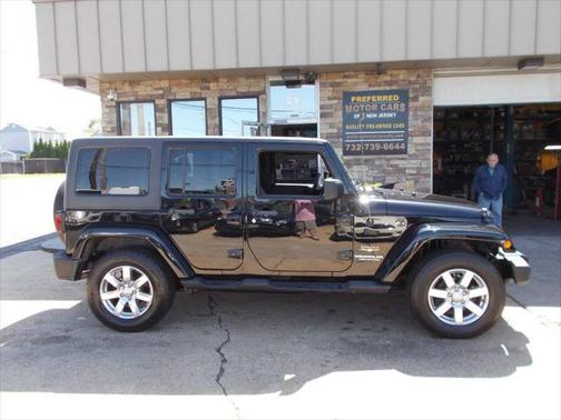 2013 Jeep Wrangler Unlimited Sahara