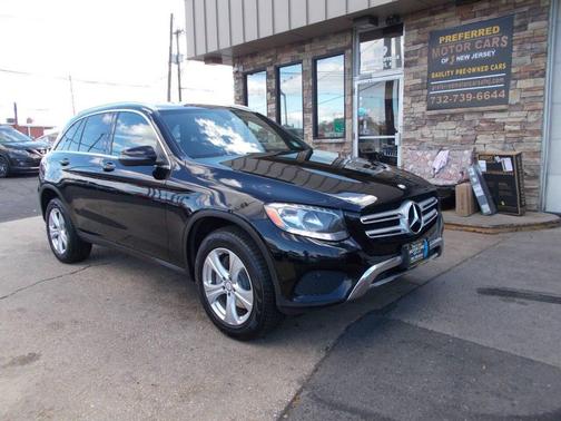 2017 Mercedes-Benz GLC 300 4MATIC