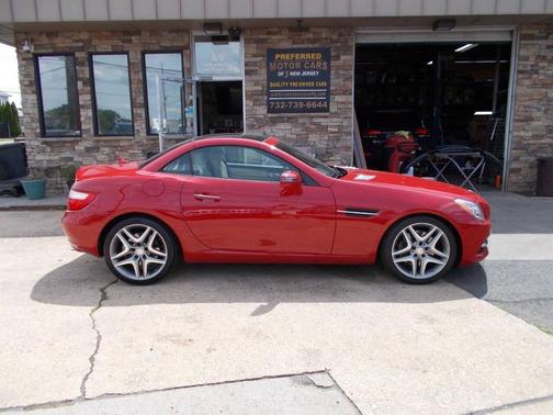 Red 2016 Mercedes-Benz SLK-Class SLK300 Roadster