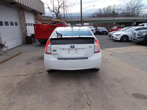 2013 Toyota Prius Three SE