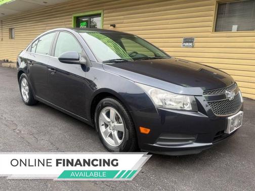 Black Granite Metallic 2014 Chevrolet Cruze 1LT