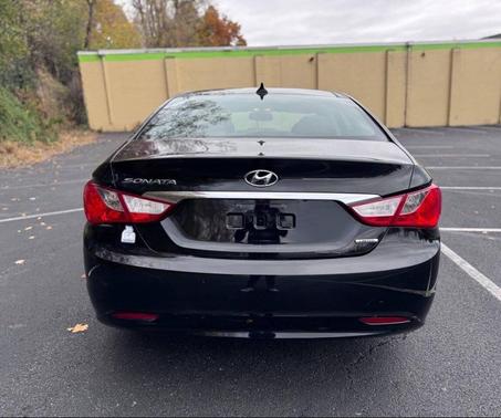 2013 Hyundai SONATA Limited