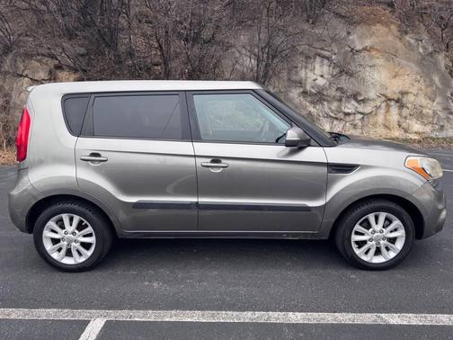 2013 Kia Soul +