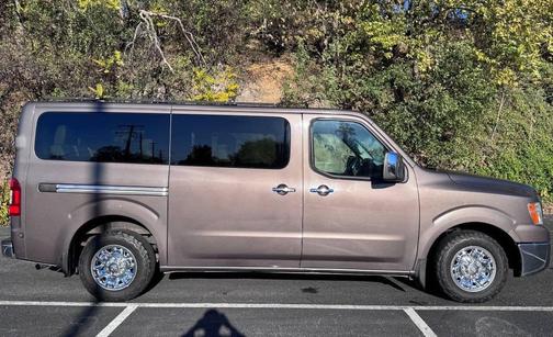 2016 Nissan NV Passenger NV3500 HD SL V8