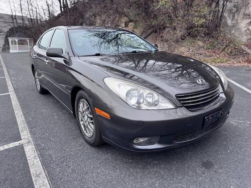 2004 Lexus ES 330 Base