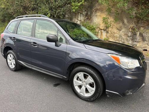 2015 Subaru Forester 2.5i